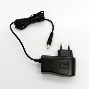 Chargeur 12.6V 1A  