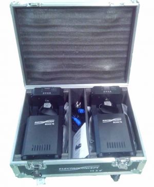 PACK DE 2 CLUB SCAN 120 LED ELECTROCONCEPT DMX HF + FLIGHT CASE